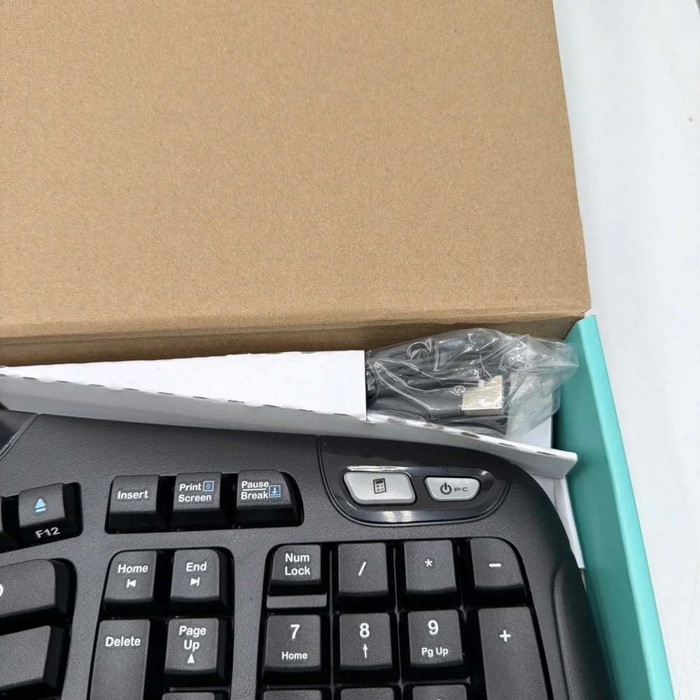 Logitech MK550 Comfort Wave Wireless Keyboard and Mouse Combo Tested